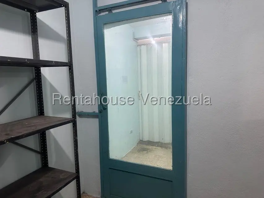 Comercial (Local Comercial) en Alquiler en Centro, Distrito Metropolitano - 13