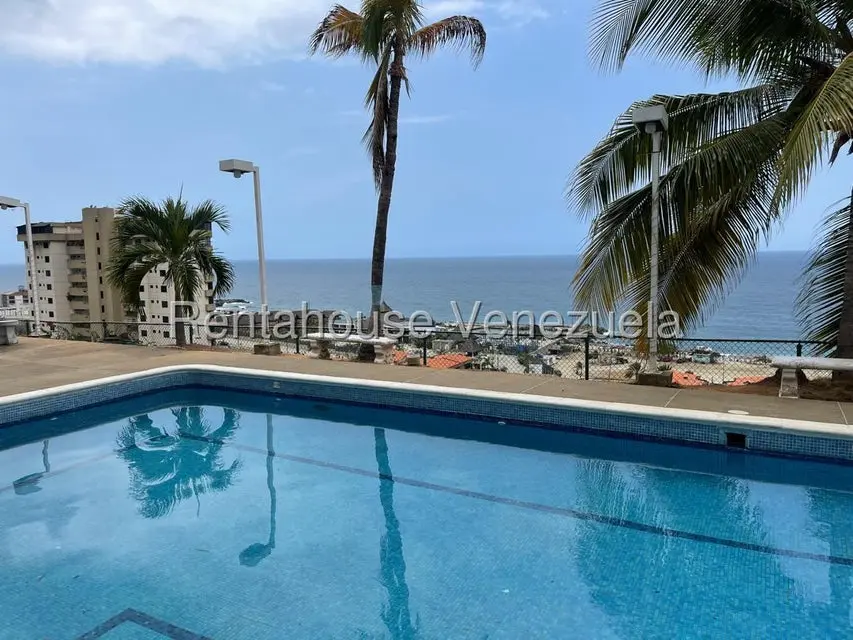 Apartamento (Duplex) en Venta en La Llanada, Vargas - 2