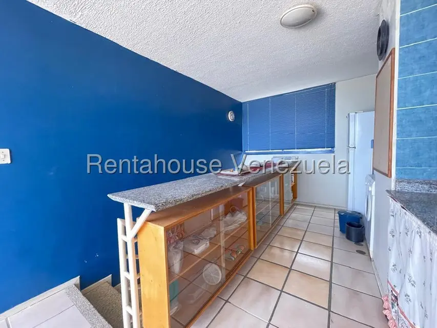 Apartamento (Duplex) en Venta en La Llanada, Vargas - 13