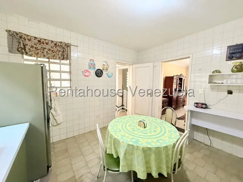 Casa (Multipes Niveles) en Venta en Colinas de Bello Monte, Distrito Metropolitano - 15