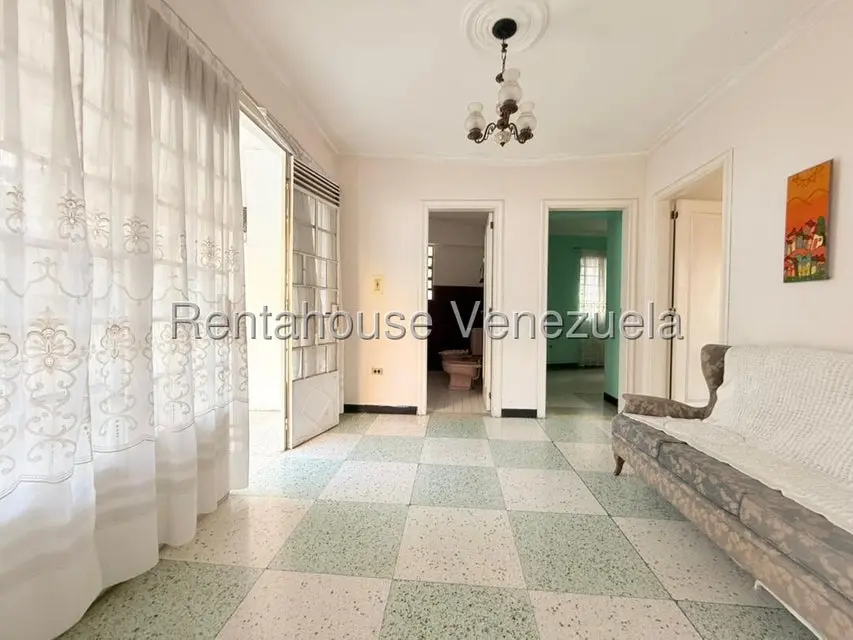 Casa (Multipes Niveles) en Venta en Colinas de Bello Monte, Distrito Metropolitano - 19