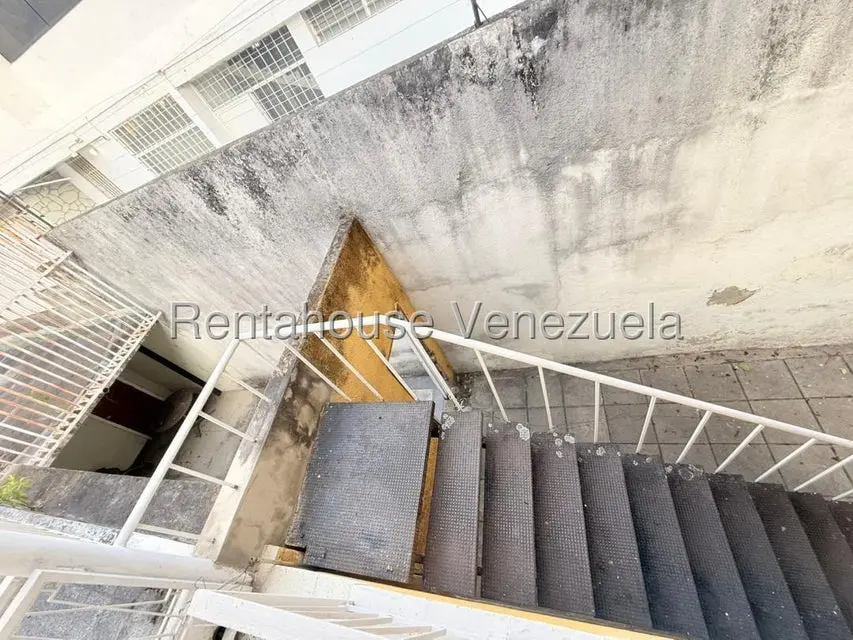 Casa (Multipes Niveles) en Venta en Colinas de Bello Monte, Distrito Metropolitano - 35