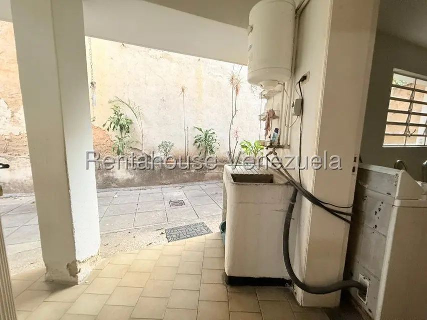 Casa (Multipes Niveles) en Venta en Colinas de Bello Monte, Distrito Metropolitano - 39