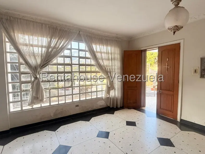 Casa (Multipes Niveles) en Venta en Colinas de Bello Monte, Distrito Metropolitano - 7