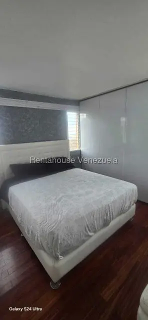 Apartamento (1 Nivel) en Alquiler en El Encantado, Distrito Metropolitano - 3