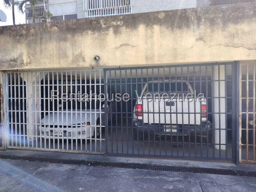 Apartamento (1 Nivel) en Venta en La Florida, Distrito Metropolitano - 19