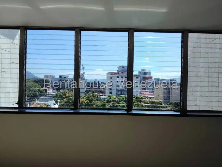 Apartamento (1 Nivel) en Venta en La Florida, Distrito Metropolitano - 21