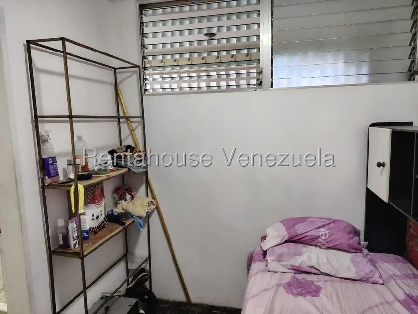 Apartamento (1 Nivel) en Venta en La Florida, Distrito Metropolitano - 28