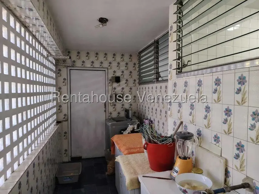 Apartamento (1 Nivel) en Venta en La Florida, Distrito Metropolitano - 30