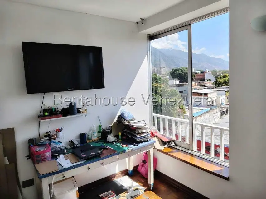 Apartamento (1 Nivel) en Venta en La Florida, Distrito Metropolitano - 37