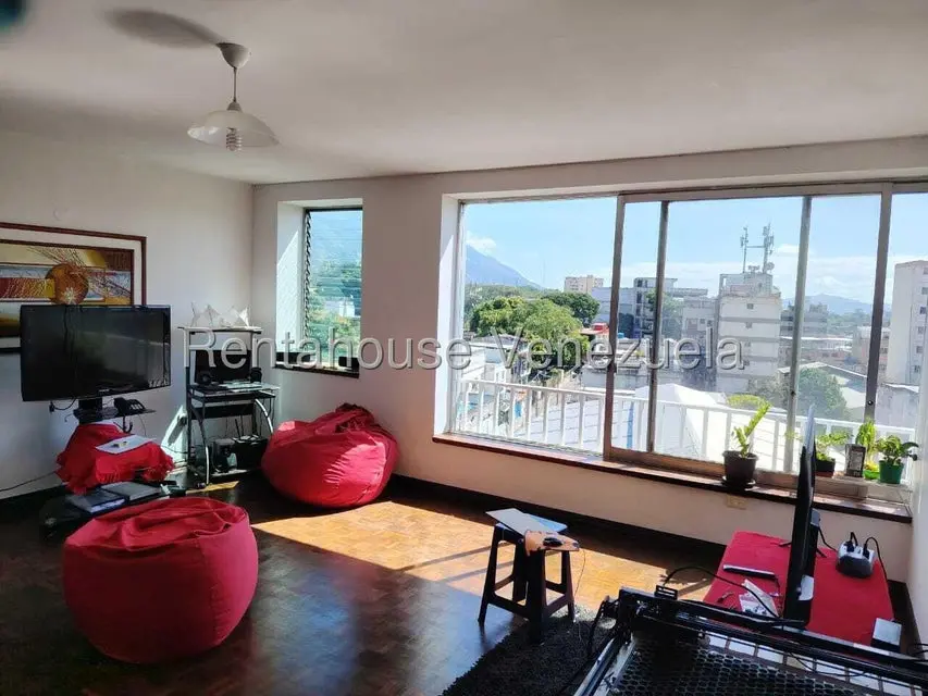 Apartamento (1 Nivel) en Venta en La Florida, Distrito Metropolitano - 38