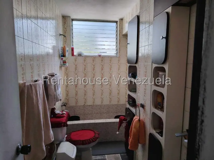 Apartamento (1 Nivel) en Venta en La Florida, Distrito Metropolitano - 46