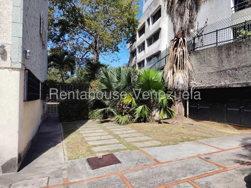 Apartamento (1 Nivel) en Venta en La Florida, Distrito Metropolitano - 6