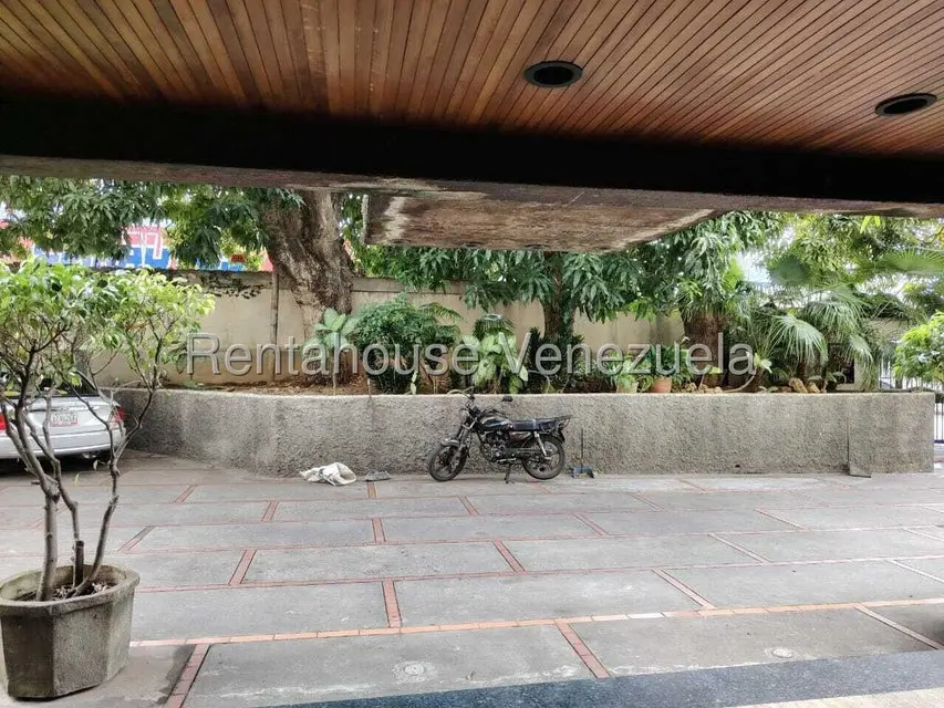 Apartamento (1 Nivel) en Venta en La Florida, Distrito Metropolitano - 56