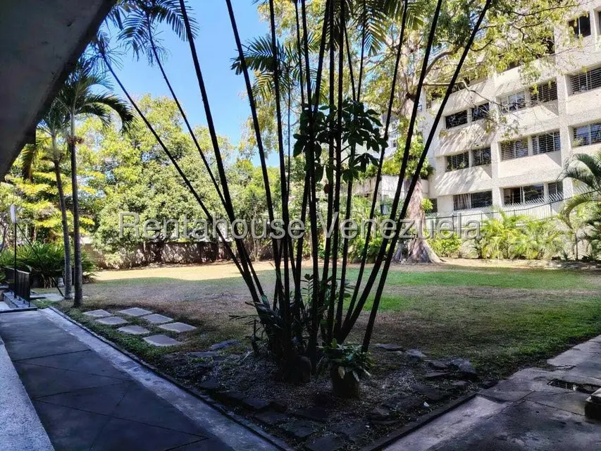 Apartamento (1 Nivel) en Venta en La Florida, Distrito Metropolitano - 9