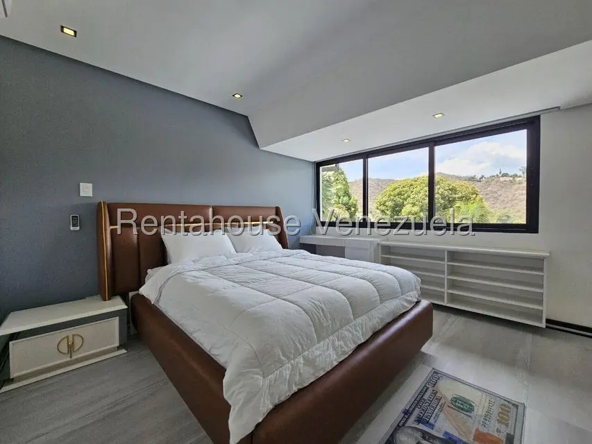 Casa (Duplex) en Alquiler en Prados del Este, Distrito Metropolitano - 40