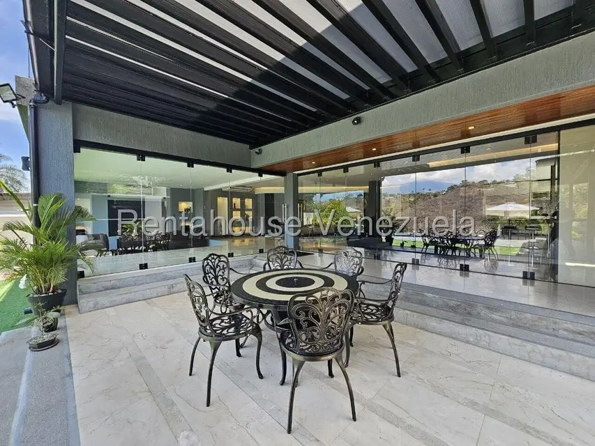 Casa (Duplex) en Alquiler en Prados del Este, Distrito Metropolitano - 44