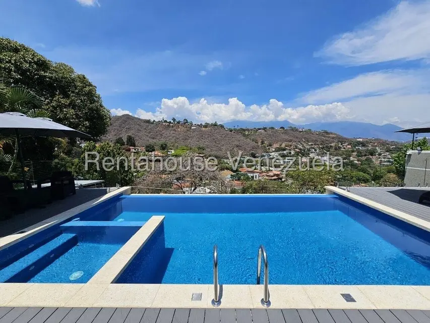 Casa (Duplex) en Alquiler en Prados del Este, Distrito Metropolitano - 51