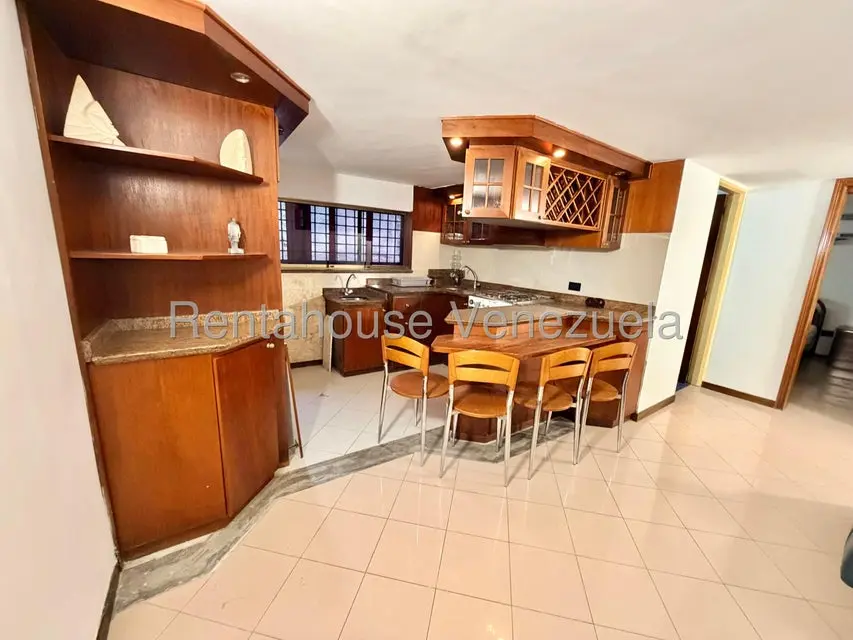 Apartamento (1 Nivel) en Alquiler en La Carlota, Distrito Metropolitano - 6