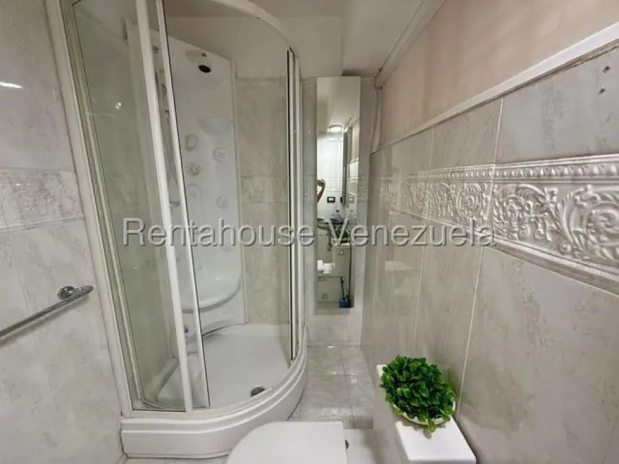 Apartamento en Venta en la llanada Caraballeda - 4