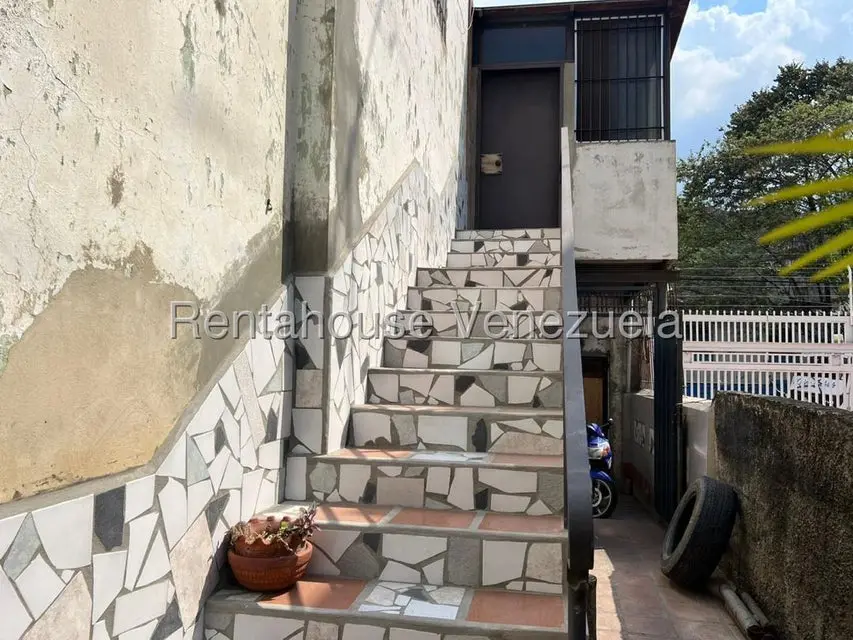 Casa (Multipes Niveles) en Venta en Los Rosales, Distrito Metropolitano - 14