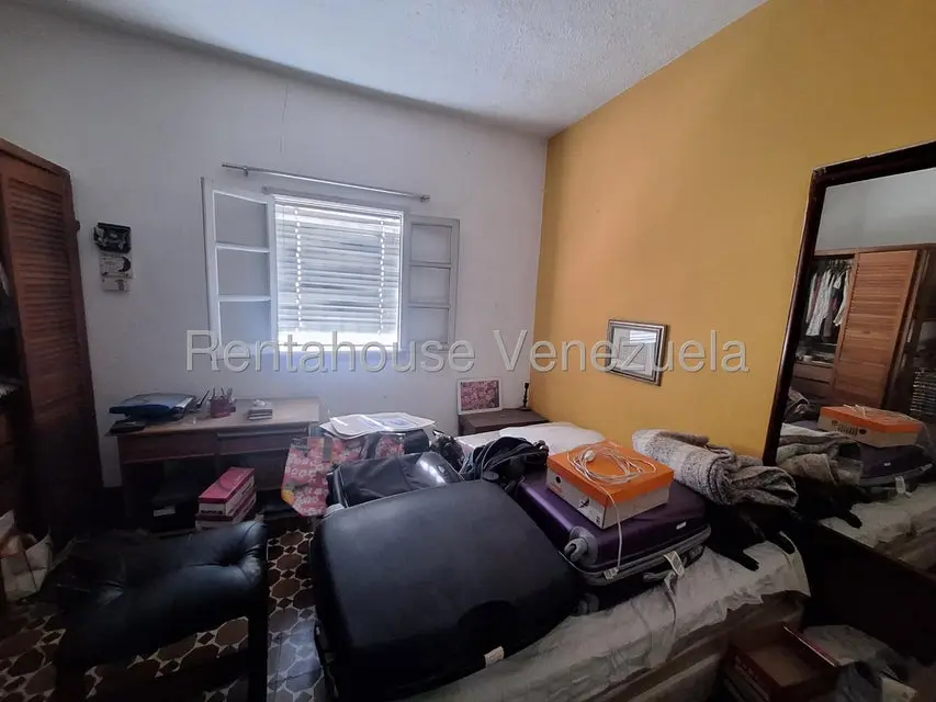 Casa (Multipes Niveles) en Venta en Los Rosales, Distrito Metropolitano - 18