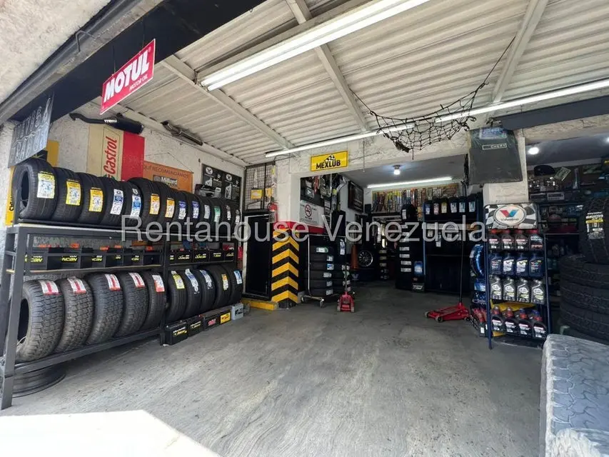 Casa (Multipes Niveles) en Venta en Los Rosales, Distrito Metropolitano - 3