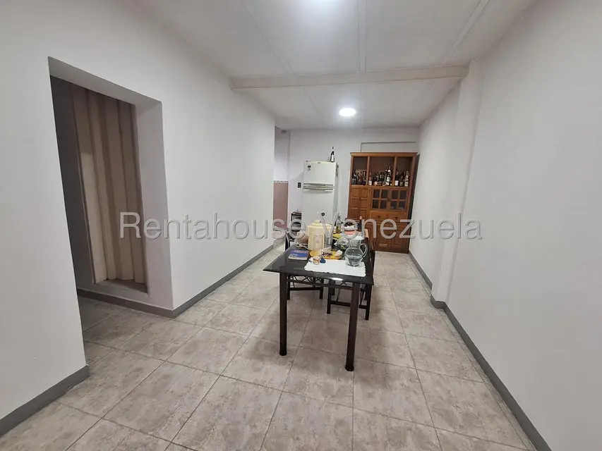 Casa (Multipes Niveles) en Venta en Los Rosales, Distrito Metropolitano - 22