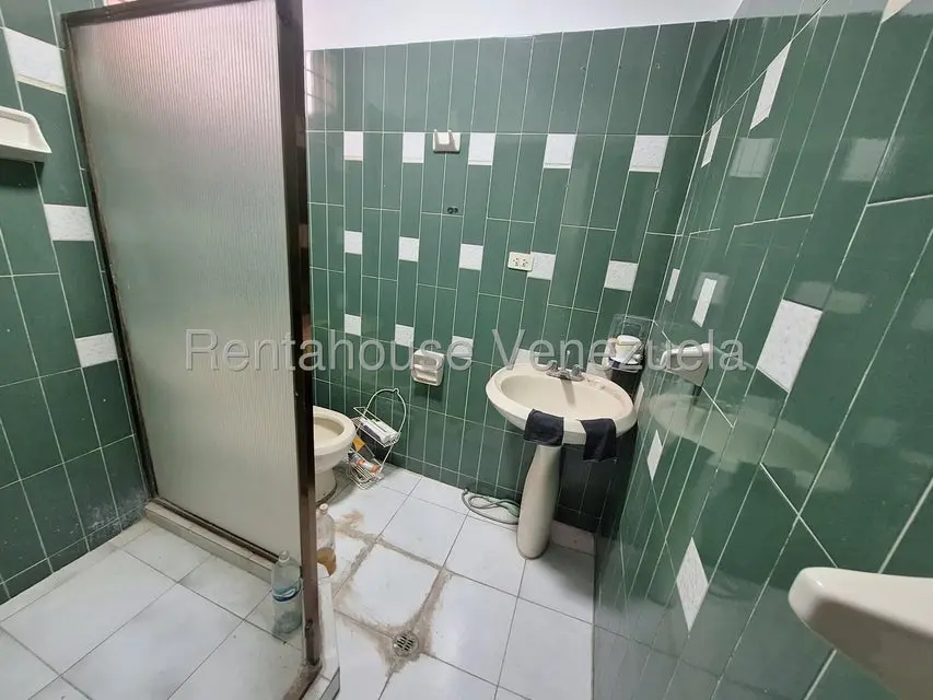Casa (Multipes Niveles) en Venta en Los Rosales, Distrito Metropolitano - 23