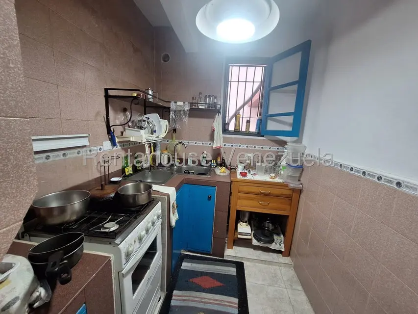 Casa (Multipes Niveles) en Venta en Los Rosales, Distrito Metropolitano - 24