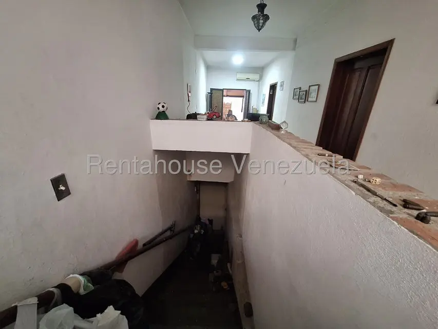 Casa (Multipes Niveles) en Venta en Los Rosales, Distrito Metropolitano - 26
