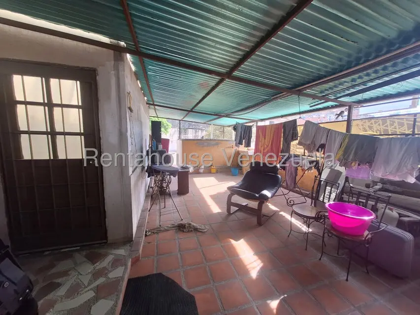 Casa (Multipes Niveles) en Venta en Los Rosales, Distrito Metropolitano - 28