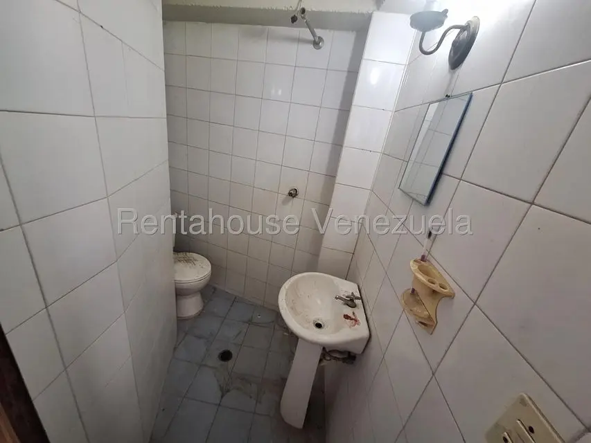 Casa (Multipes Niveles) en Venta en Los Rosales, Distrito Metropolitano - 39