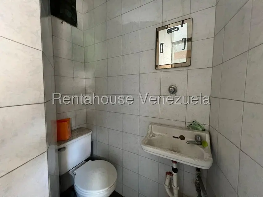 Casa (Multipes Niveles) en Venta en Los Rosales, Distrito Metropolitano - 42