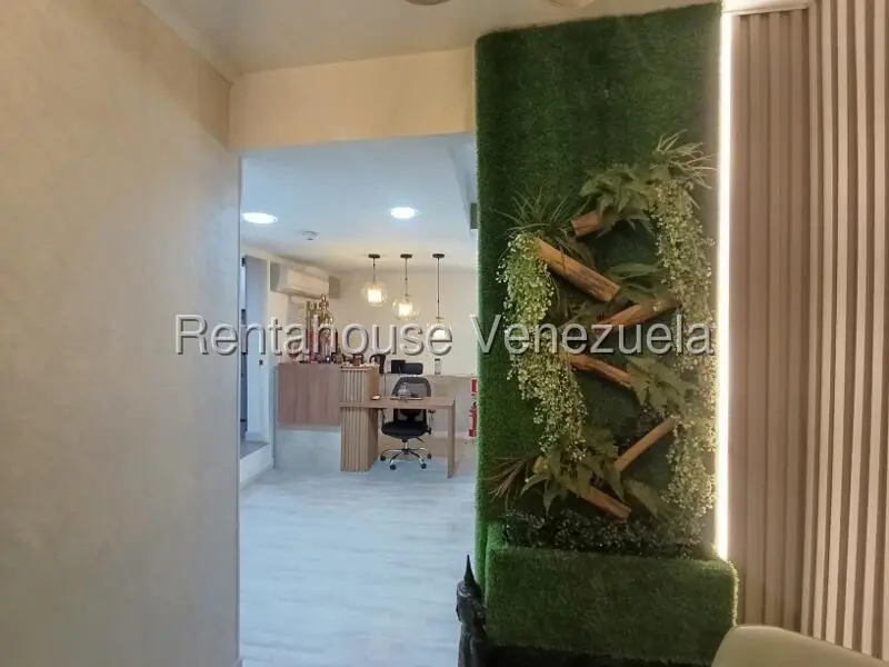 Comercial (Local Comercial) en Alquiler en El Recreo, Distrito Metropolitano - 9