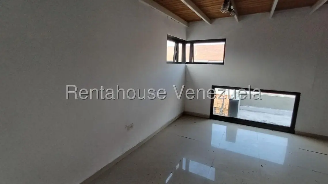 Comercial (Local Comercial) en Venta en Zona Centro, Aragua - 5