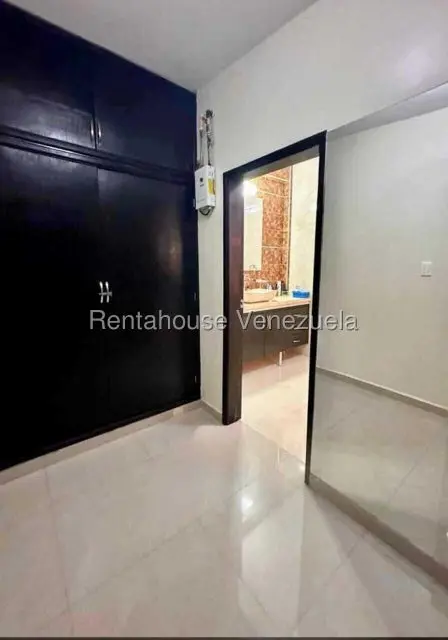 Townhouse (1 Nivel) en Venta en Porlamar, Nueva Esparta - 15