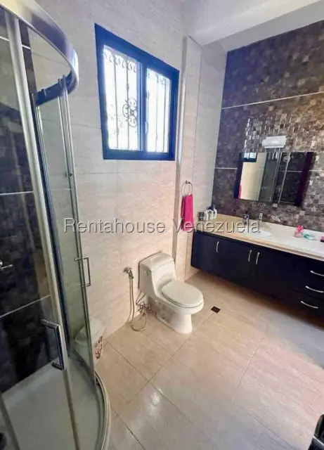 Townhouse (1 Nivel) en Venta en Porlamar, Nueva Esparta - 18