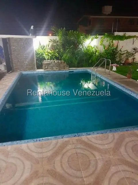 Townhouse (1 Nivel) en Venta en Porlamar, Nueva Esparta - 19