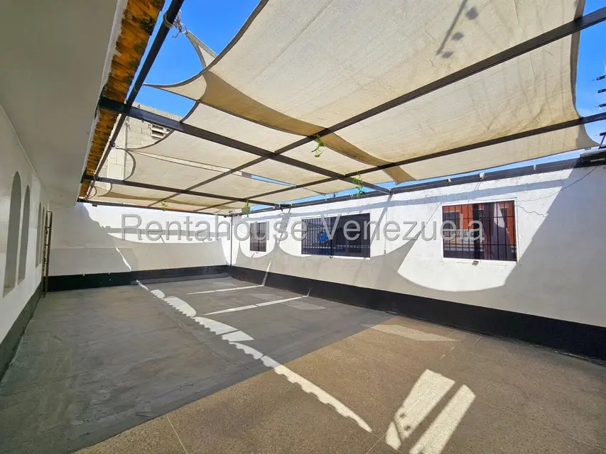 Comercial (Local Comercial) en Venta en Centro, Lara - 28