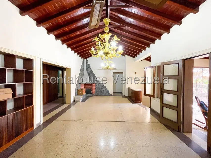 Casa (Multipes Niveles) en Venta en La Floresta, Distrito Metropolitano - 13