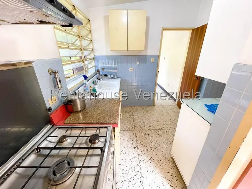 Casa (Multipes Niveles) en Venta en La Floresta, Distrito Metropolitano - 36