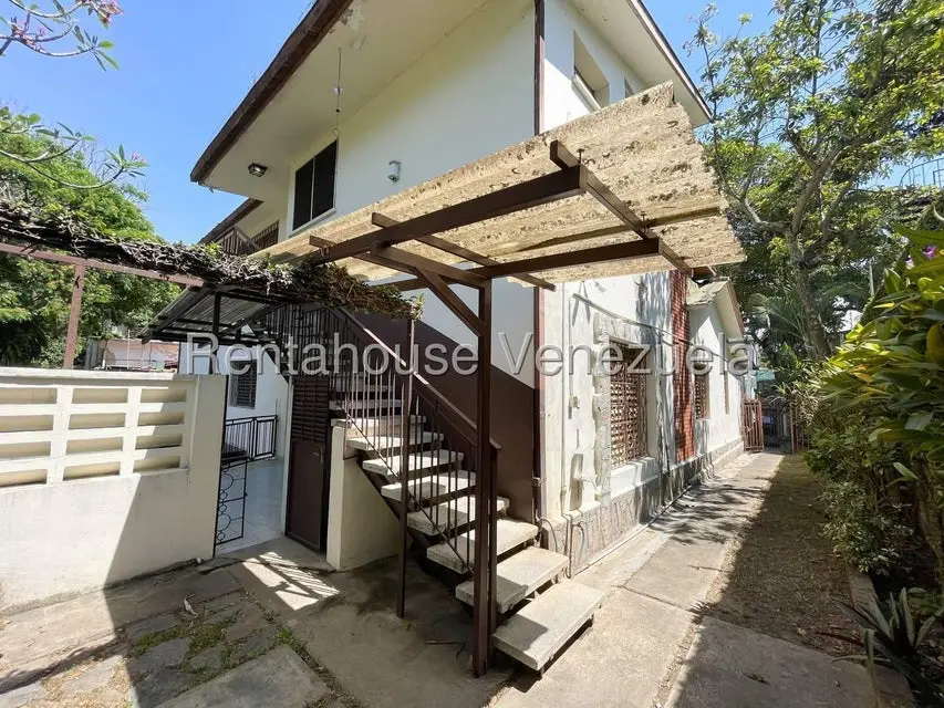 Casa (Multipes Niveles) en Venta en La Floresta, Distrito Metropolitano - 9