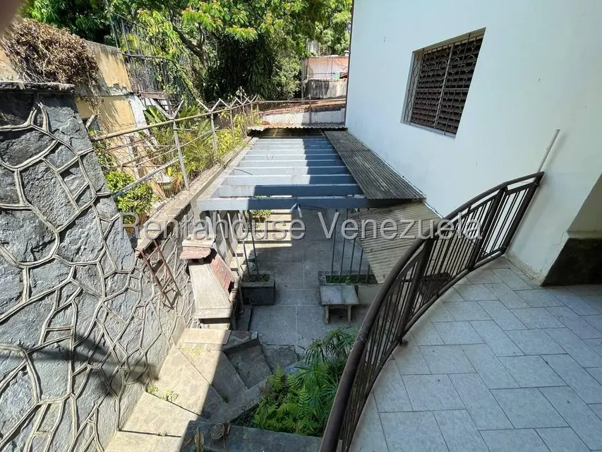 Casa (Multipes Niveles) en Venta en La Floresta, Distrito Metropolitano - 10