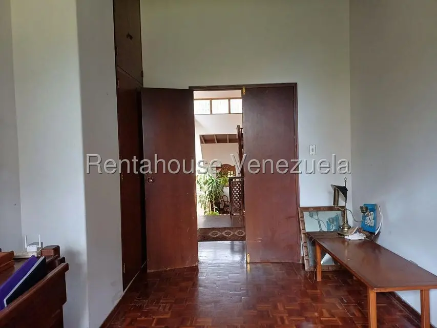 Casa (Multipes Niveles) en Venta en La Lagunita Country Club, Distrito Metropolitano - 37