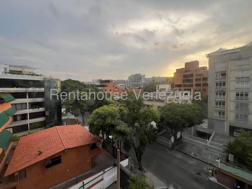 Apartamento (1 Nivel) en Alquiler en Los Naranjos de Las Mercedes, Distrito Metropolitano - 13