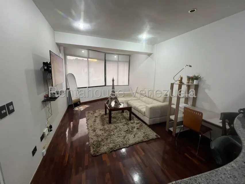 Apartamento (1 Nivel) en Alquiler en Los Naranjos de Las Mercedes, Distrito Metropolitano - 19