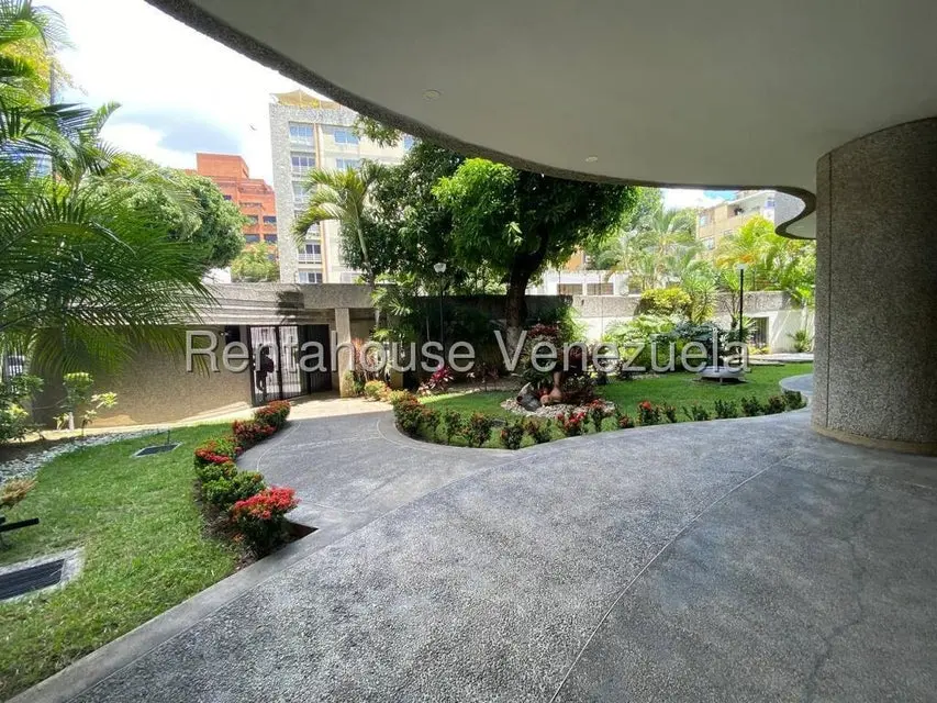 Apartamento (1 Nivel) en Alquiler en Los Naranjos de Las Mercedes, Distrito Metropolitano - 22