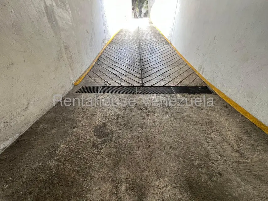 Apartamento (1 Nivel) en Alquiler en Los Naranjos de Las Mercedes, Distrito Metropolitano - 25