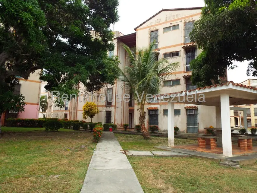 Apartamento (1 Nivel) en Venta en Las Mercedes de Paparo, Miranda - 2